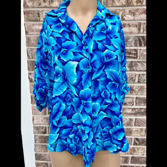 Vintage 80s Bright Blue Floral Hawaiian Shirt - Picture 6 of 7